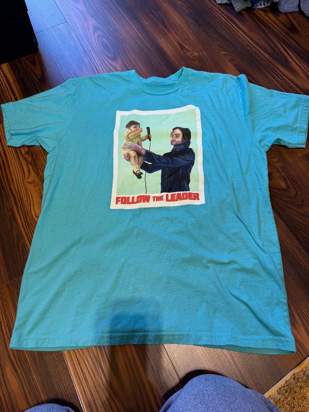 Chris D’Elia Follow The Leader Concert Short Sleeve T-Shirt Size L